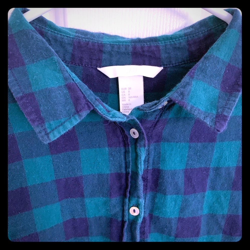 Blue and green plaid long sleeve shirt button up